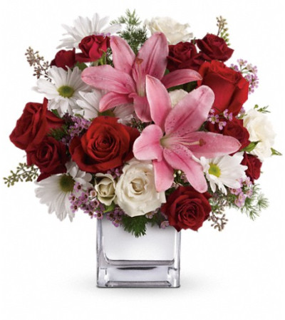 Teleflora's Happy in Love Bouquet Teleflora's Happy in Love Bouquet