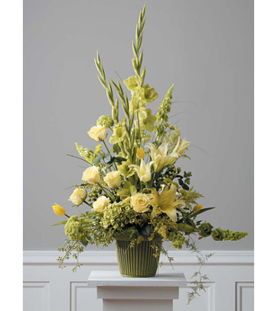 Traditional Yellow & Sage Arrangement Traditional Yellow & Sage Arrangement