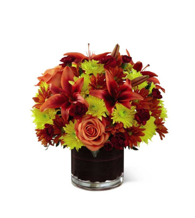 The FTD® Natural Elegance™ Bouquet with Lilies The FTD® Natural Elegance™ Bouquet with Lilies