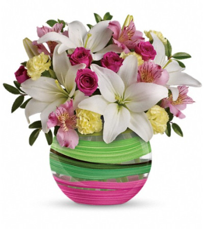 Teleflora's Paint It Pastel Bouquet Teleflora's Paint It Pastel Bouquet