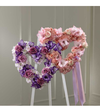 The FTD® Hearts Eternal™ Easel The FTD® Hearts Eternal™ Easel