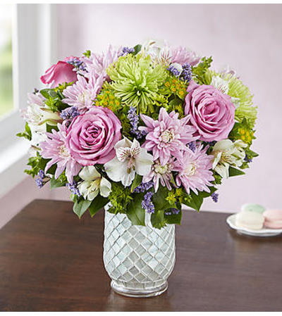 Nature’s Embrace in White Mosaic Vase Nature’s Embrace in White Mosaic Vase