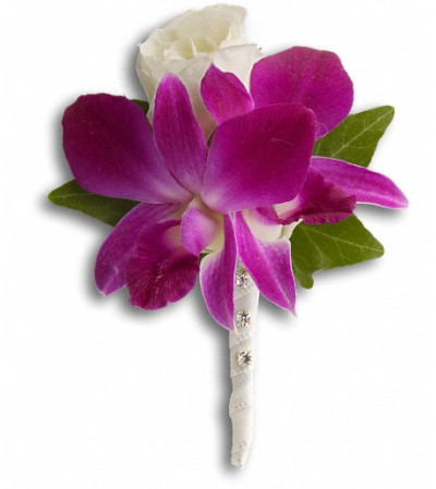 Fresh in Fuchsia Boutonniere Fresh in Fuchsia Boutonniere
