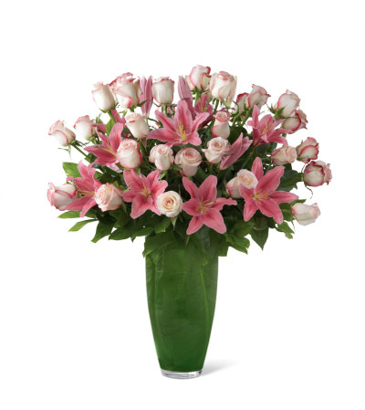 The FTD® Exquisite™ Luxury Bouquet The FTD® Exquisite™ Luxury Bouquet