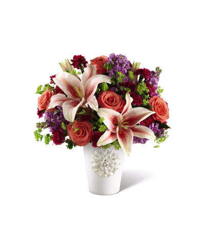 The FTD® California Chic™ Bouquet for Kathy Ireland Home The FTD® California Chic™ Bouquet for Kathy Ireland Home