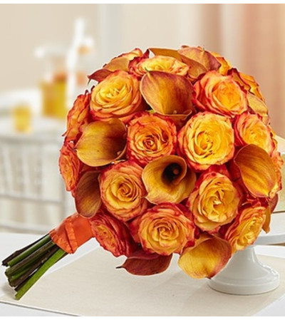 Golden Sunset Rose and Mini Calla Lily Bouque Golden Sunset Rose and Mini Calla Lily Bouque