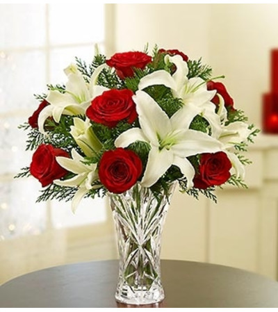 Lenox® Crystal Vase Holiday Arrangement Lenox® Crystal Vase Holiday Arrangement