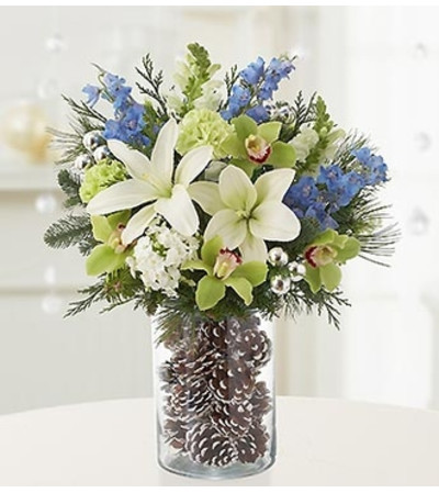 Holiday Garden of Grandeur™ - Pinecones Holiday Garden of Grandeur™ - Pinecones