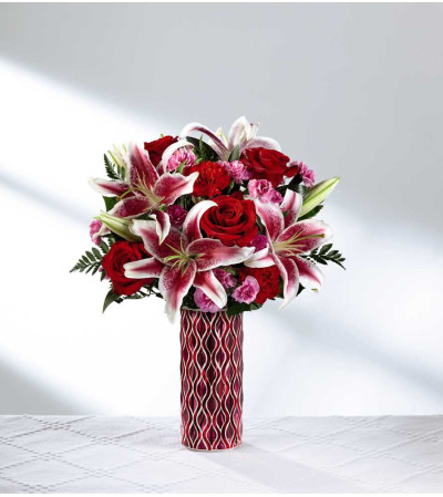 The FTD® Lasting Romance® Bouquet 2017 The FTD® Lasting Romance® Bouquet 2017