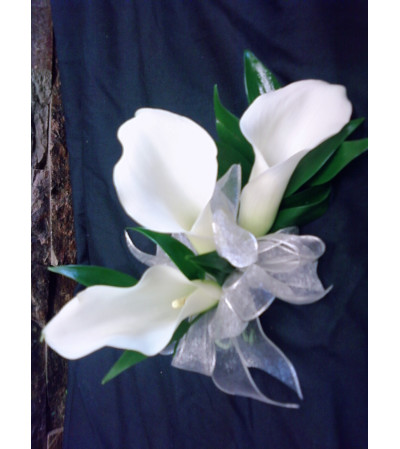 Mini Calla Lily Corsage Mini Calla Lily Corsage
