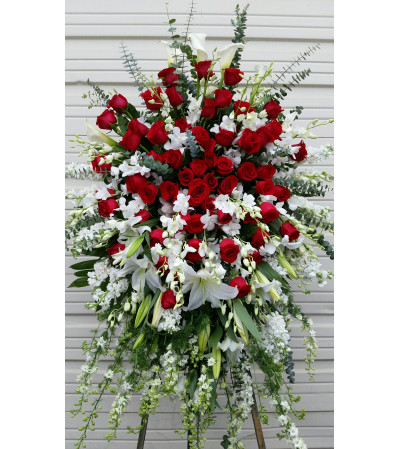 Beautiful Roses and Orchid Floral Spray Beautiful Roses and Orchid Floral Spray