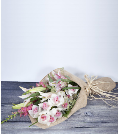 Wrapped Burlap Bouquet Wrapped Burlap Bouquet