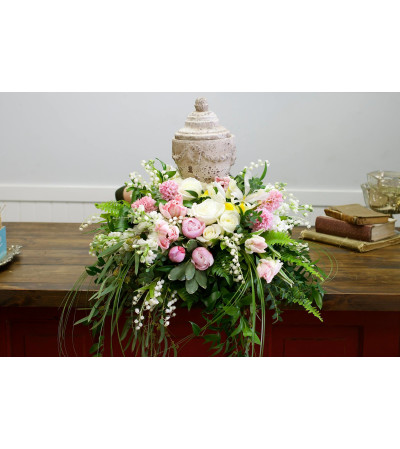 Sweet Love Sympathy Urn Arrangement Sweet Love Sympathy Urn Arrangement