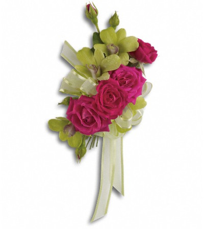 Chic and Stunning Corsage Chic and Stunning Corsage