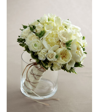 The FTD® Romance Eternal™ Bouquet The FTD® Romance Eternal™ Bouquet