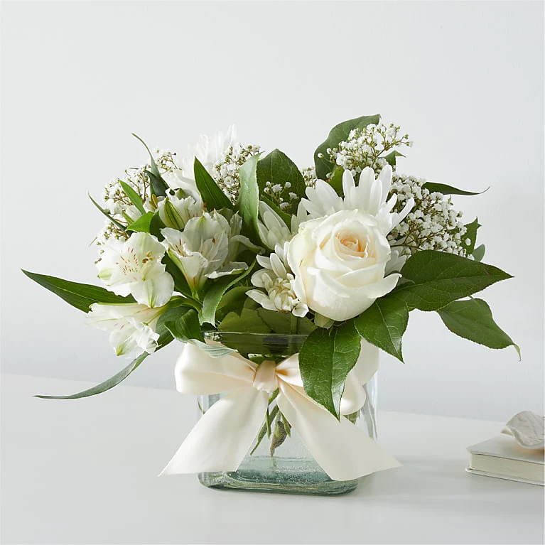 Gracefuls Bouquet™ by FTD® - Send to Chatham, ON Today!