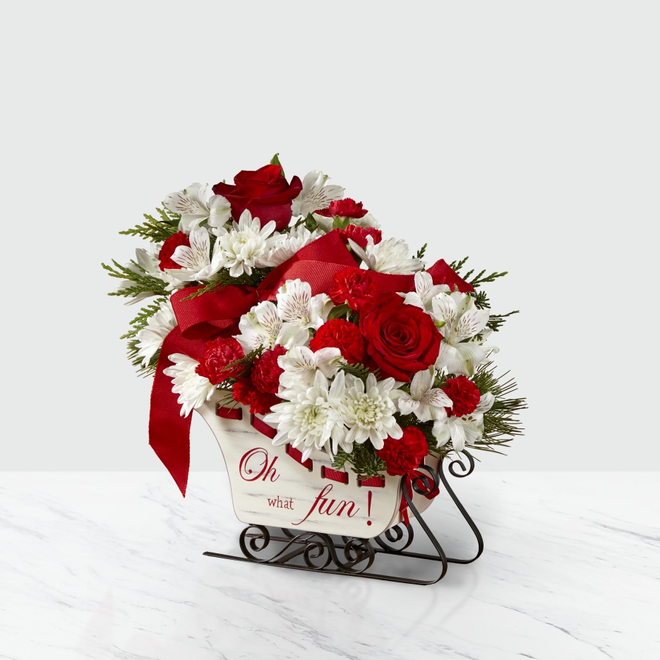 Christmas Traditions Bouquet by Barb’s Flowers