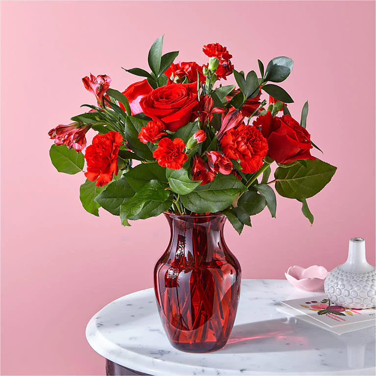 The FTD® Red Rose Bouquet - Exquisite - Send to Cedar Rapids, IA Today!