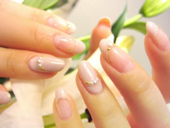青山ネイル＜Aoyama Nail＞ 荻窪店の店内