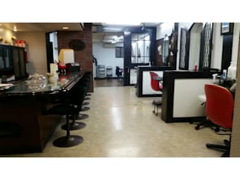 Hair Make ELLEの店内