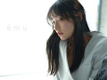 ému 【表参道/青山】 【 emu 】の店内