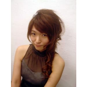 お手軽ヘアアレンジ☆