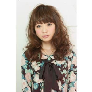 キュートフェミニン
