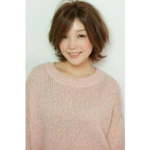 ナチュラルフェミニンな愛されストレート