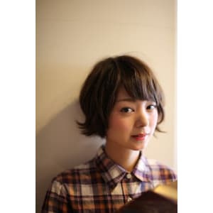 人気のフェミニンナチュールカール