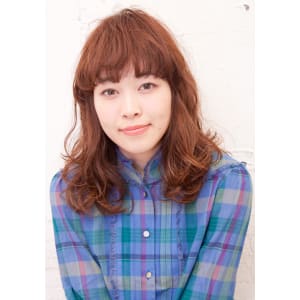 みずみずしく潤うカジュアルミディ