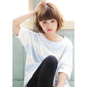 人気　耳かけショートボブ　担当 森 