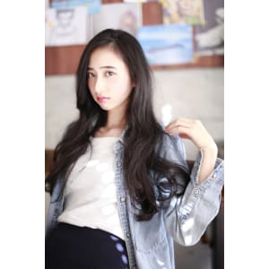 暗髪ニュアンスロング