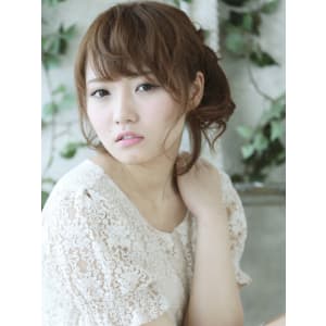 直曲線美の　色っぽさで　編み込みの魅力に開眼
