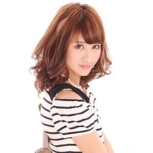 ☆大人女子　ひし形シルエット　小顔ミディアム ミックス☆