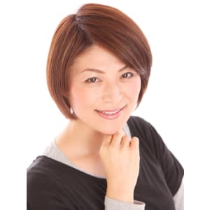 シルエットが決めての小顔おとなショート