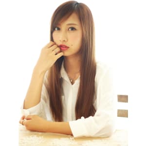 ストレートで大人女子の愛されロング ストレート