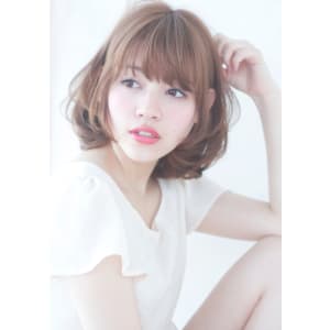 ふんわりカールボブ　長め　ロブ　透明感カラー