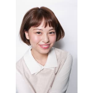 ふんわり軽いざくざくバングボブ