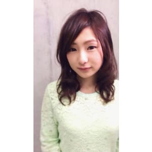大人かわいいナチュラルスタイル