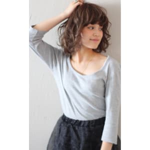 【ＲＩＭＡ】外国人風ウェービーボブ