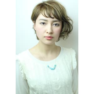 エアリーショートボブ