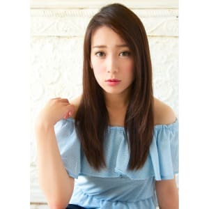 人気　ナチュラルロング　担当 森