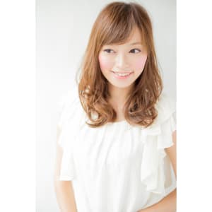 ふわっとナチュラル♪セミディスタイル