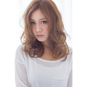 大人気！外国人風ドールカール　　担当　大柳