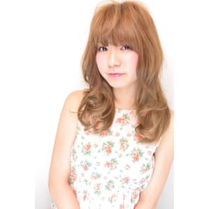 フェミニンラフスタイル　担当 森