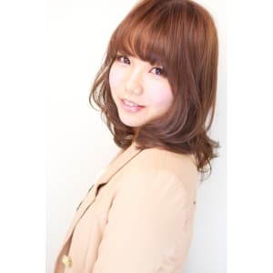 大人かわいい内巻きスタイル　担当 森