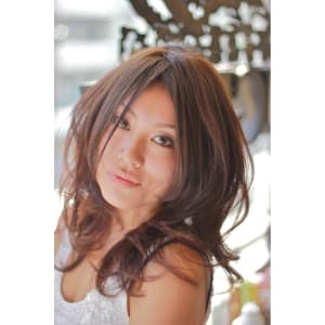 絶大な人気(^^)かっこ可愛いゆるやかセミディ☆