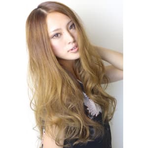 グラマラスカール　　担当　大柳