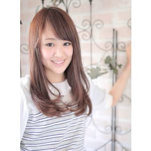 前髪＆顔周りの似合わせカットで小顔に見せる ふわミディ