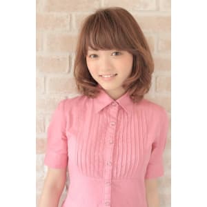 La Bless 上品で透明感が☆キラリ☆ミディースタイル